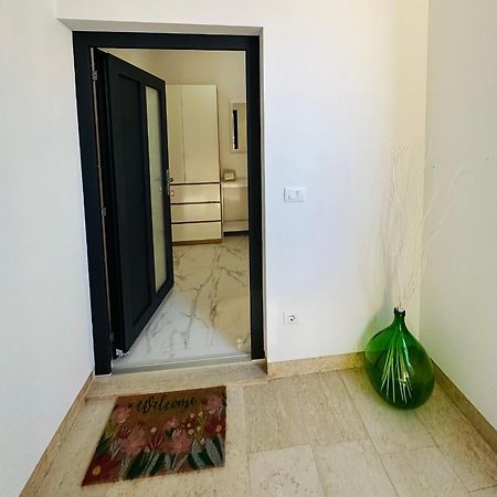 Studio Zara Ровинь Экстерьер фото